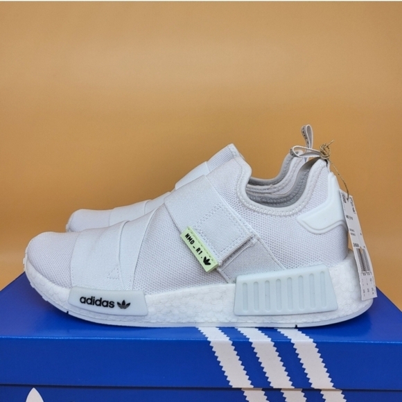 New Adidas Originals NMD_R1 'White' GW5699 Women's Running Shoes Size 9.5 - Picture 1 of 9